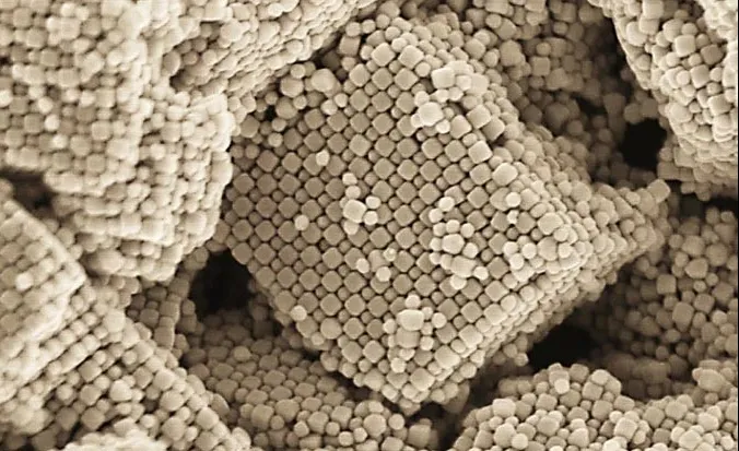 Superlattice Assembly