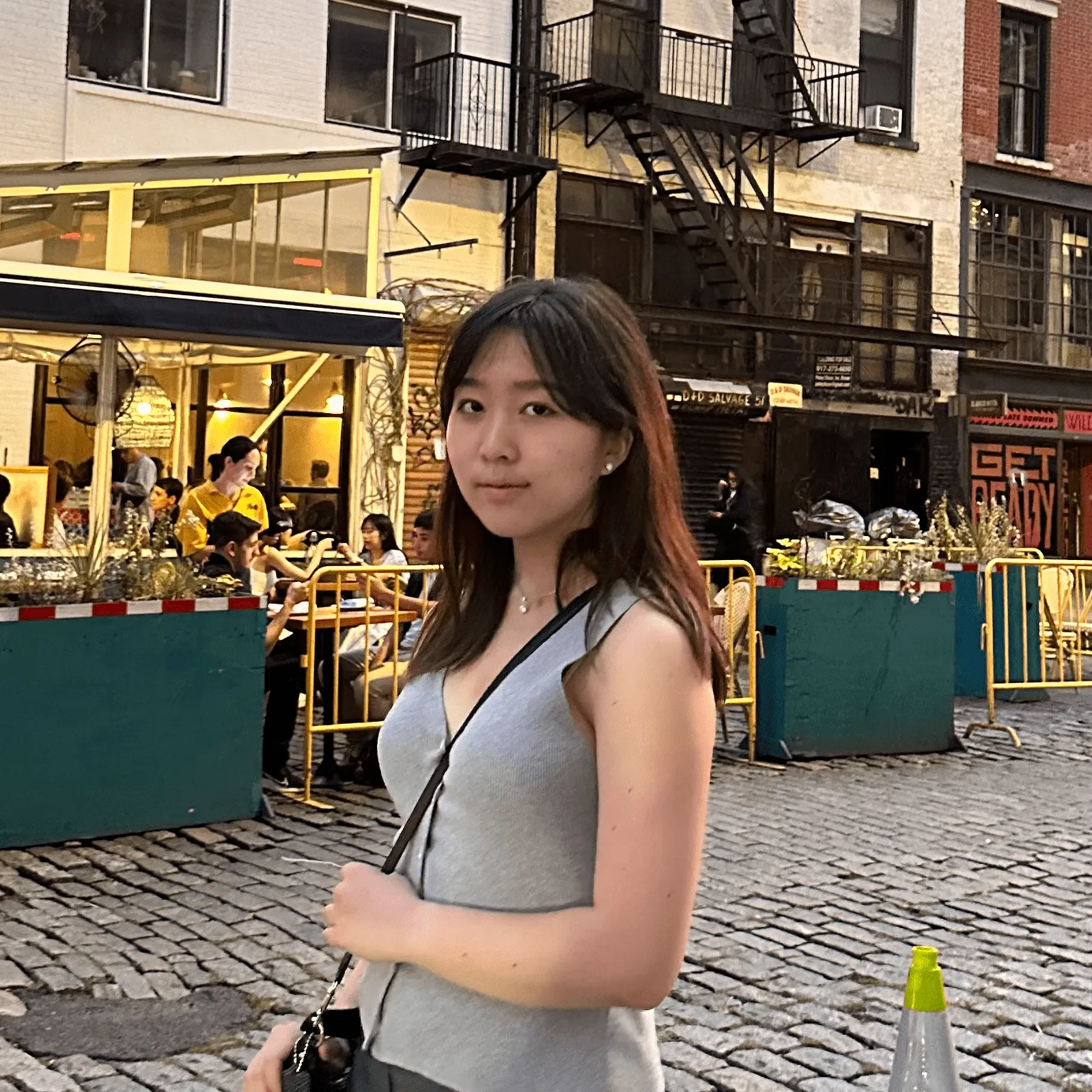 Sarah Pic Min.png
